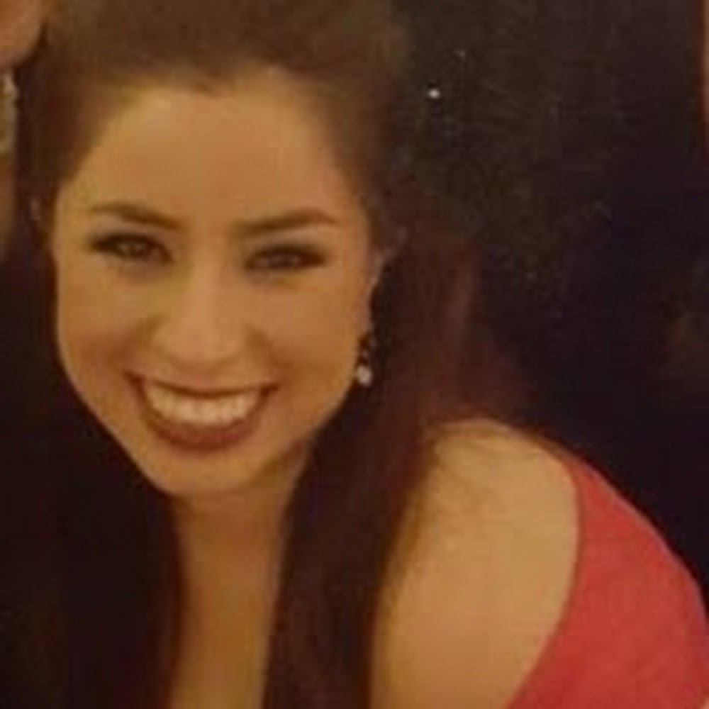 Meet your Posher, Alejandra